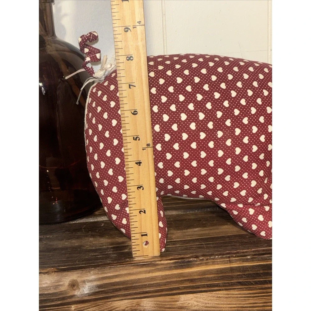 Quilted Piglet Burgundy With Pink Hearts Pillow/plush 11x7.5